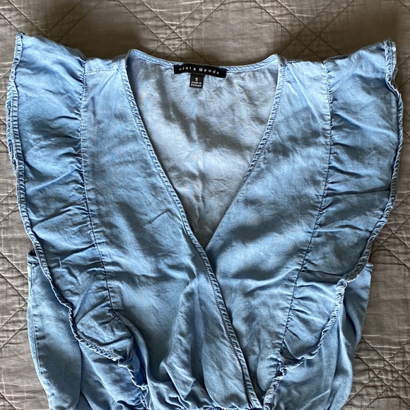 •Haute Monde• Denim Ruffle Sleeve Smocked Waist Top - Picture 3 of 5